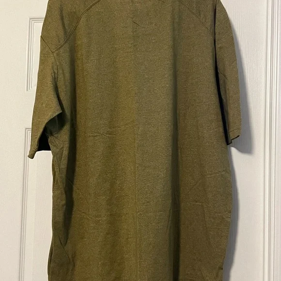 Men’s Wolverine shirts size XL - Picture 4 of 5